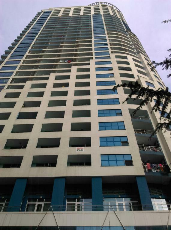 Luxure Apartments Batumi Bagian luar foto